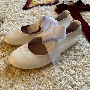 New Jacadi White Girls Leather Ribbon Mary Jane Ballet Flat - EU28 (US 11)